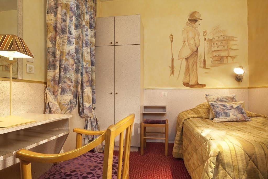 Du Levant 3* Parigi
